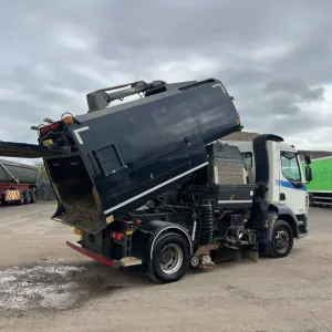 DAF TRUCKS LF 75 JOHNSTON VT651 SWEEPER...WATCH VIDEO - Image 6