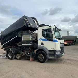 DAF TRUCKS LF 75 JOHNSTON VT651 SWEEPER...WATCH VIDEO - Image 7
