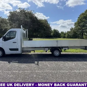 2023 Nissan Interstar 2.3Dci Teckna 3.5t 17ft Dropside with Air Con - Image 2