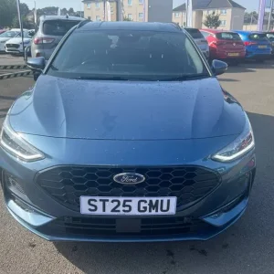2025 Ford Focus 1.0 EcoBoost Hybrid ST-Line X 5dr Auto Estate - Image 2