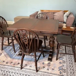 Vintage Extending Oak Dining Table with 4 Chairs C465