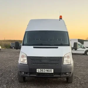 2013 Ford Transit 2.2 TDCi 350 Panel Van - Image 2
