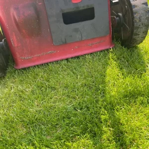 Power drive Petrol Lawnmower - Image 5