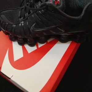 Nike Shox - Image 3