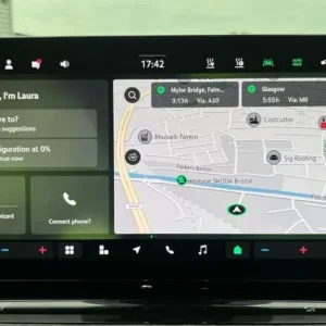 2025 Skoda Enyaq 5dr Electric SUV – 100 miles, full service history - Image 8