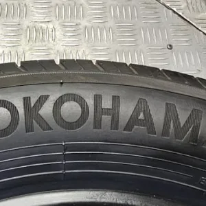 205 55 16 2 x tyres Yokohama Bluearth ES-32 - Image 6