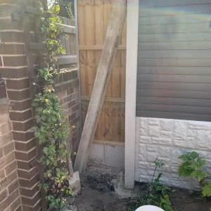 Fence posts and gravel boards - Image 4