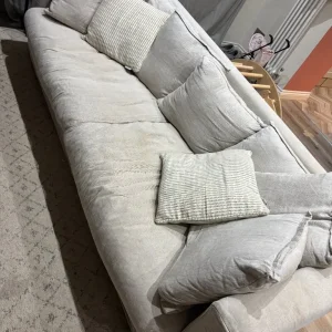 Royal Design 3 seat Luxury Sofa - Image 2