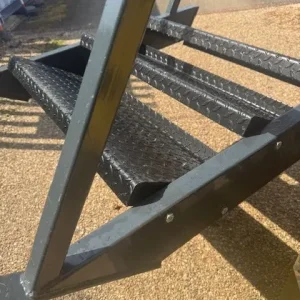 Used 3 Tread Staircase - Image 2