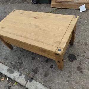 Wooden coffee table - Image 2