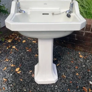 Royal doulton sink and pedestal - Image 2