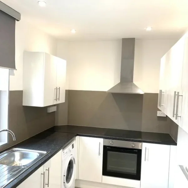 Large Double Room in Recently Renovated Property