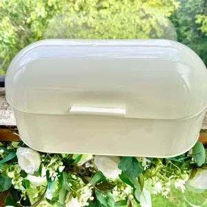Vintage 1950s Smeg-style cream enamel bread bin - Image 7