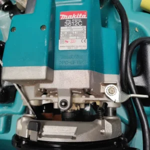Makita 3612C Plunging Router and Bosch GBM 13-2 RE Drill - Image 2
