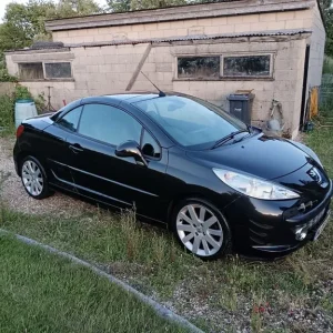 Peugeot 207 Convertible 2008 Manual - Image 2