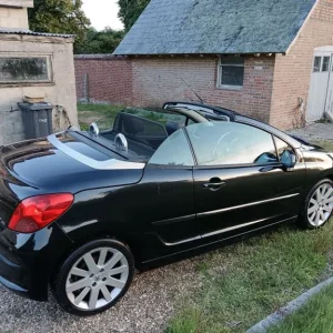 Peugeot 207 Convertible 2008 Manual - Image 3