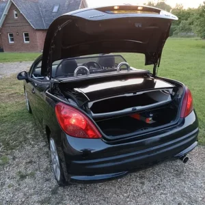 Peugeot 207 Convertible 2008 Manual - Image 7