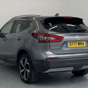 2017 Nissan Qashqai 1.5dCi Tekna 5 Door Diesel SUV - Image 4
