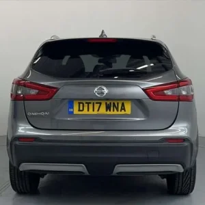 2017 Nissan Qashqai 1.5dCi Tekna 5 Door Diesel SUV - Image 8