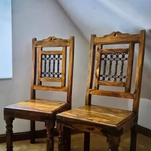 5 sheesham solid wooden chairs - Image 3