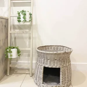 Cox & Cox Double Decker Cat Bed with Two Cushions - Image 3