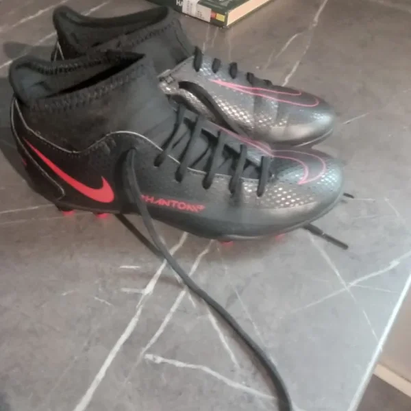 Nike Phantom size 2 football boots