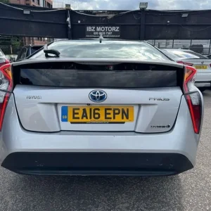 2016 Toyota Prius 1.8 VVT-h Active CVT Euro 6 5-door hatchback - Image 8
