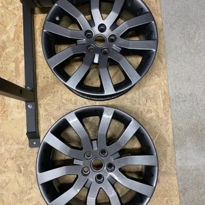 Vw transporter or Range Rover wheels - Image 2