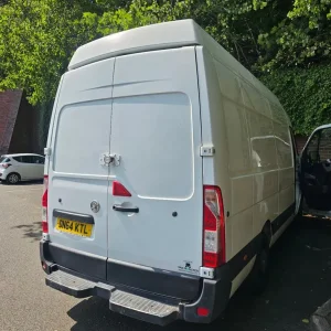 Vauxhall MOVANO Panel Van 2014 Manual 2298cc - Image 6