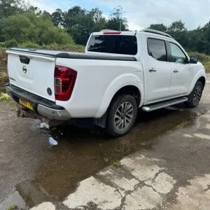 Nissan Navara Pickup 2016 Manual 2298cc - Image 2