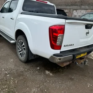 Nissan Navara Pickup 2016 Manual 2298cc - Image 3
