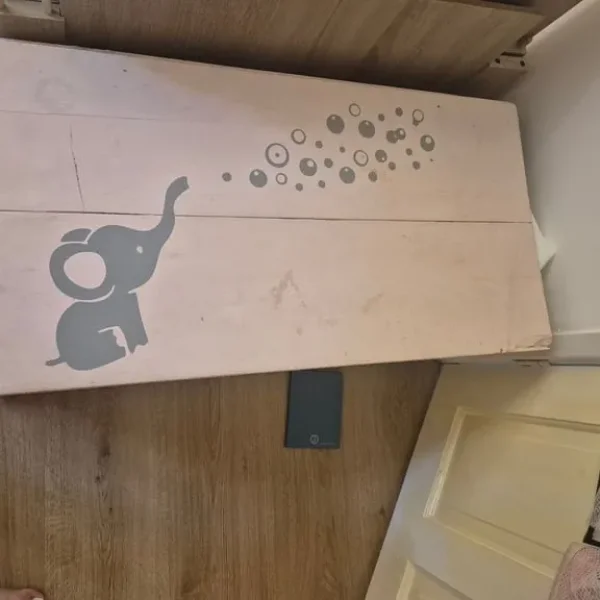 Wooden box