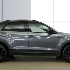 2021 Volkswagen T-Roc 1.0 TSI 110 Black Edition 5-door Petrol Manual - Image 4