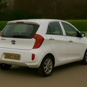 2013 Kia Picanto 1.0 2 Euro 5 5dr Hatchback Petrol Manual - Image 4