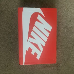 Men's Nike Air Max Command Trainers - Image 3