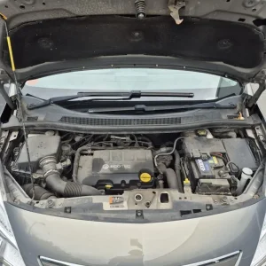 Vauxhall Meriva MPV 2013 Manual 1364cc 5-door - Image 5