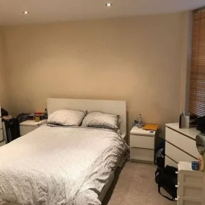 All bills included – nice big double room - Image 6