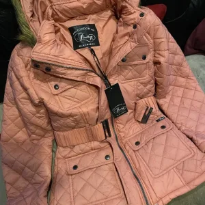 Fire trap coat