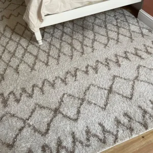 Clean, Soft, Large Carpet (200x290cm) - Image 2