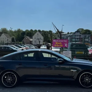2015 Jaguar XF 2.2d R-Sport Black Auto Diesel - Image 3