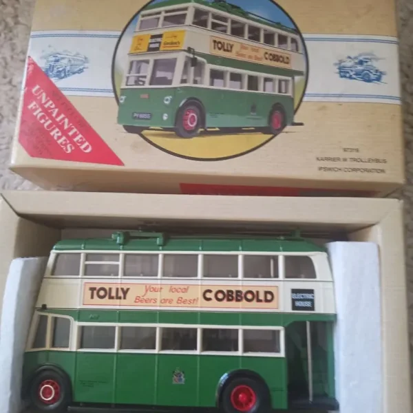 Corgi Classics KARRIER W Trolleybus Ipswich Corporation – 97316