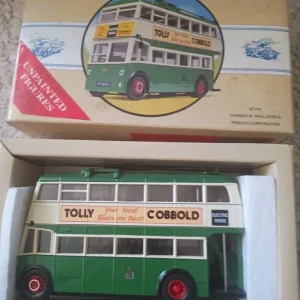 Corgi Classics KARRIER W Trolleybus Ipswich Corporation – 97316
