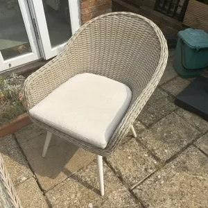 All weather garden dining set – table and 6 chairs - Image 3