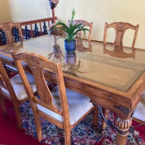 Unusual dining room table and six chairs