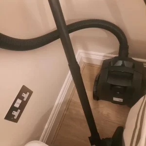 Bosch vacuum cleaner - Image 2