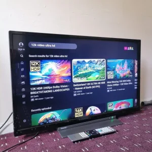 Toshiba 32 inch HD smart TV with WiFi and Freeview - Image 5