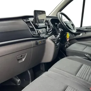 2023 Ford Transit Custom 300 Limited L2 LWB FWD 2.0 EcoBlue 130ps Low Roof - Image 4