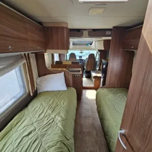 Burstner Ixeo IT 740, 3500kg, solar, 4 belt, 4 berth - Image 5