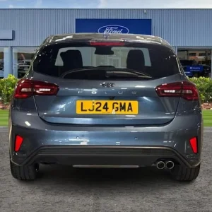 2024 Ford Focus 1.0T EcoBoost MHEV ST-Line X Hatchback - Image 7