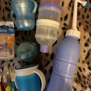 First days Baby bottles feeding - Image 2